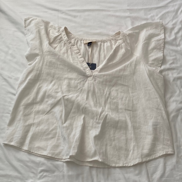 Universal Thread Tops - White blouse